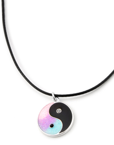 Claire`s Glow in the Dark Yin Yang Pendant Cord 